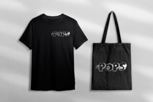 Mock up d'un logo sur un t-shirt et un totebag